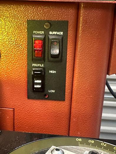 Used Starrett HB400 Profile Projector