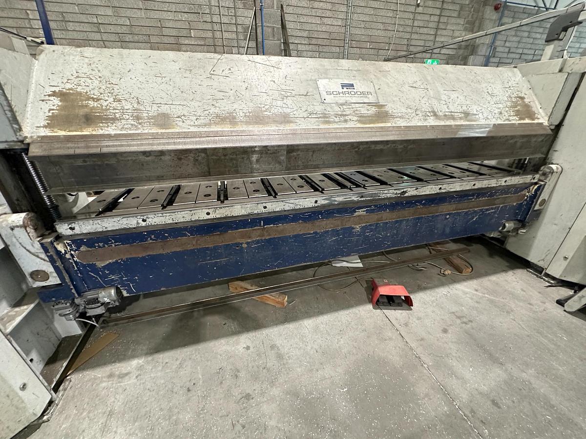 Used 2006 Schroder SPB 3200/3.0 CNC Sheet Metal Folder