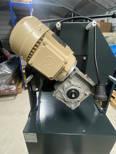 Tubend PK 40 3 Rolls Motorised Section and Pipe Bending Machine