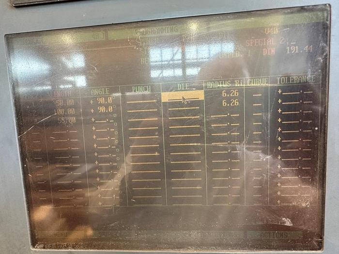 Used 1999 Edwards Pearson PR10 200/4100 CNC Pressbrake