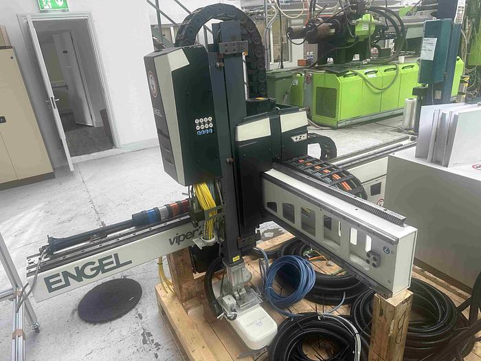 Used 2014 Engel Viper 20 Robot