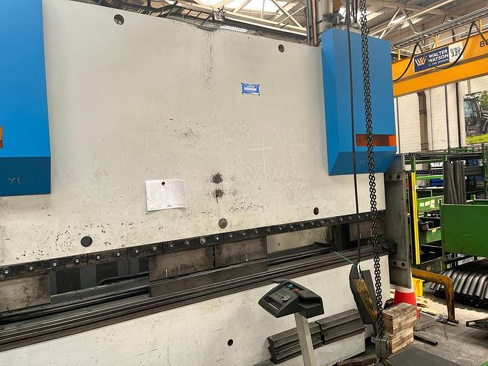 Used 2001 LVD PPEB 220/40 CNC Pressbrake