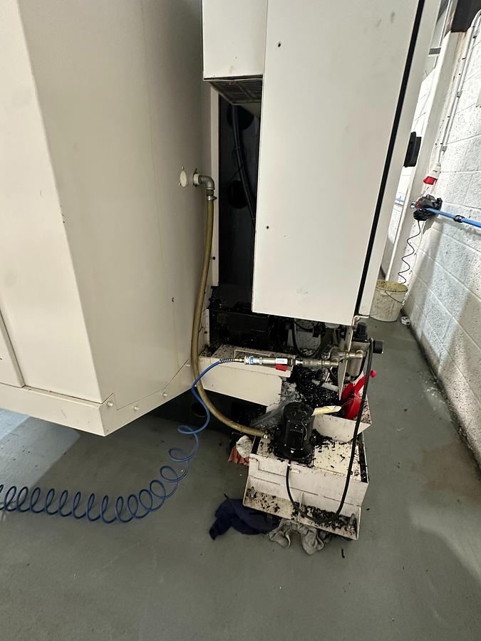 Used Fanuc Robodrill Alpha T21iDL CNC Machining Centre | BT30 | 20,000 RPM