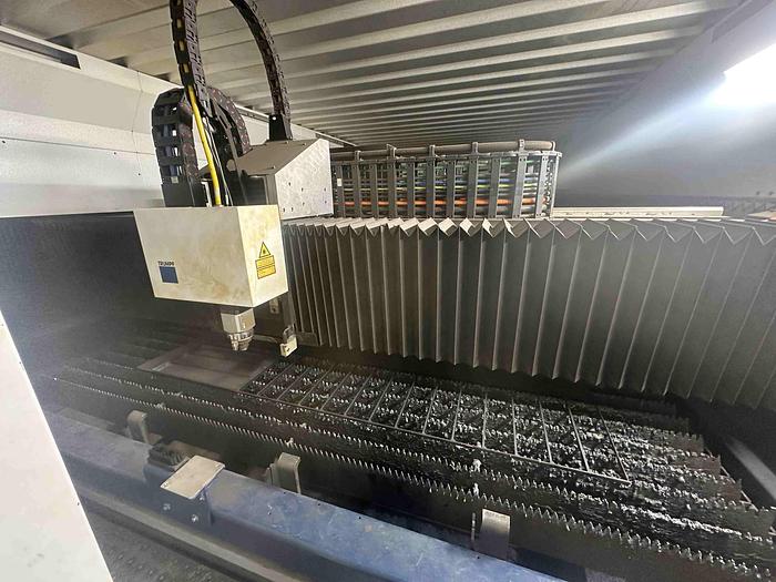 Used 2021 Trumpf Trulaser 1040 Fiber Laser Cutting Machine