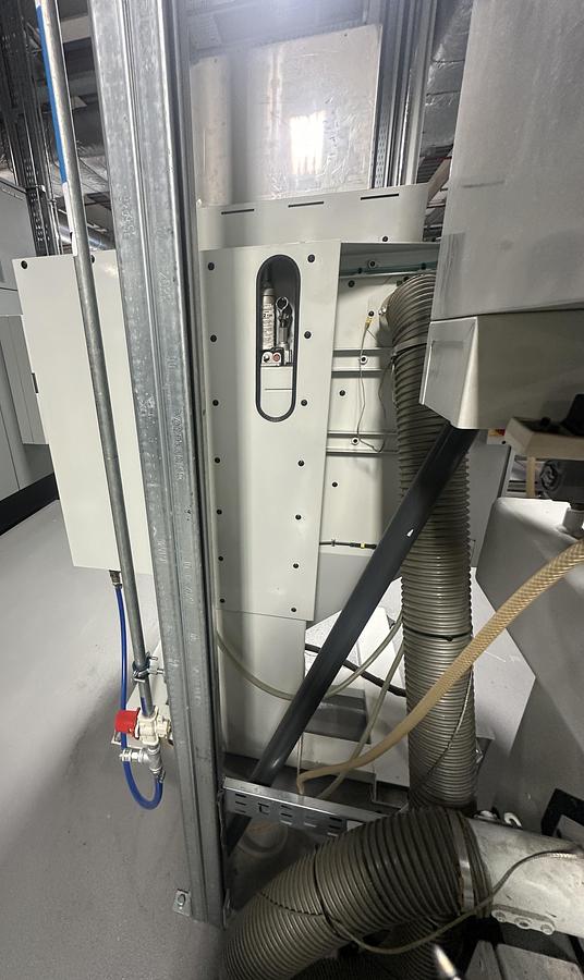 Used 2011 Guyson Euroblast 6SF Sand Blaster