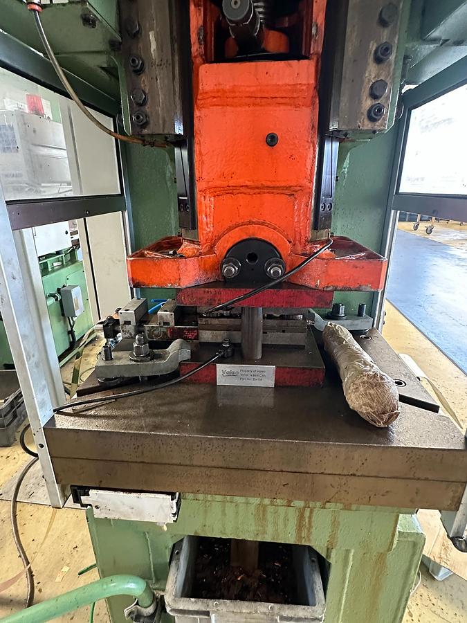 Used 2000 Presse Ross 40V-4 40 Ton Press with OBRU Decoiler
