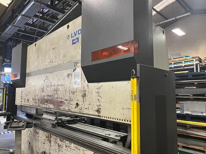 Used 2001 LVD PPEB 170/40 CNC Pressbrake