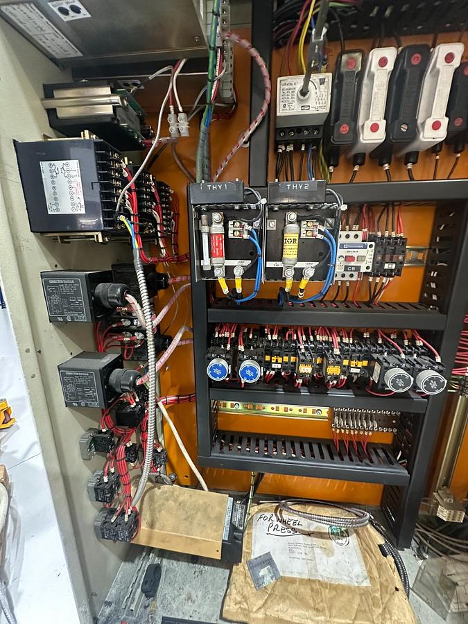 Used BDC 100T Hydraulic Moulding Press | Heated Platen Compression Press
