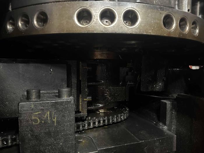 Used 2001 Amada Europe 255 Punching Machine