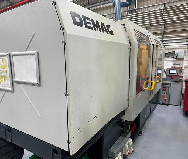 Used 1998 Demag ERGOtech System 1100-200 Injection Moulding Machine