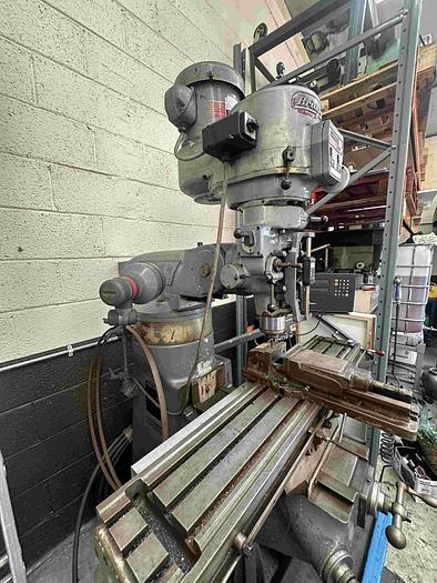 Used Bridgeport Series 1 BR2J Manual Turret Milling Machine