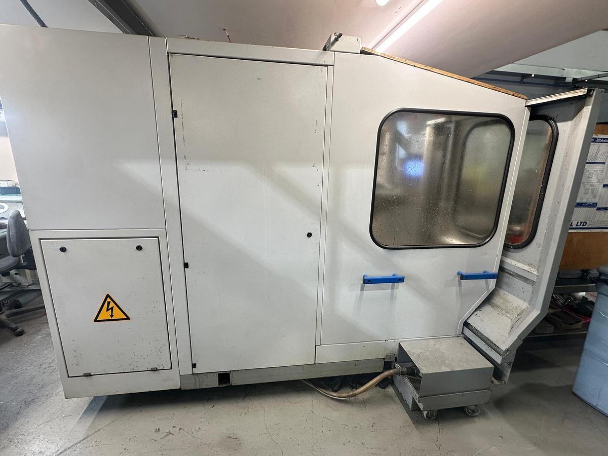 Used 1996 Mikron UME 600 CNC Milling Machine for Sale