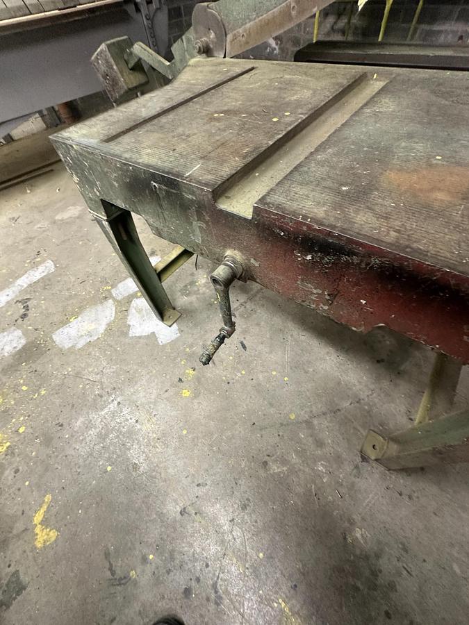 Used Manual 1 Metre Guillotine