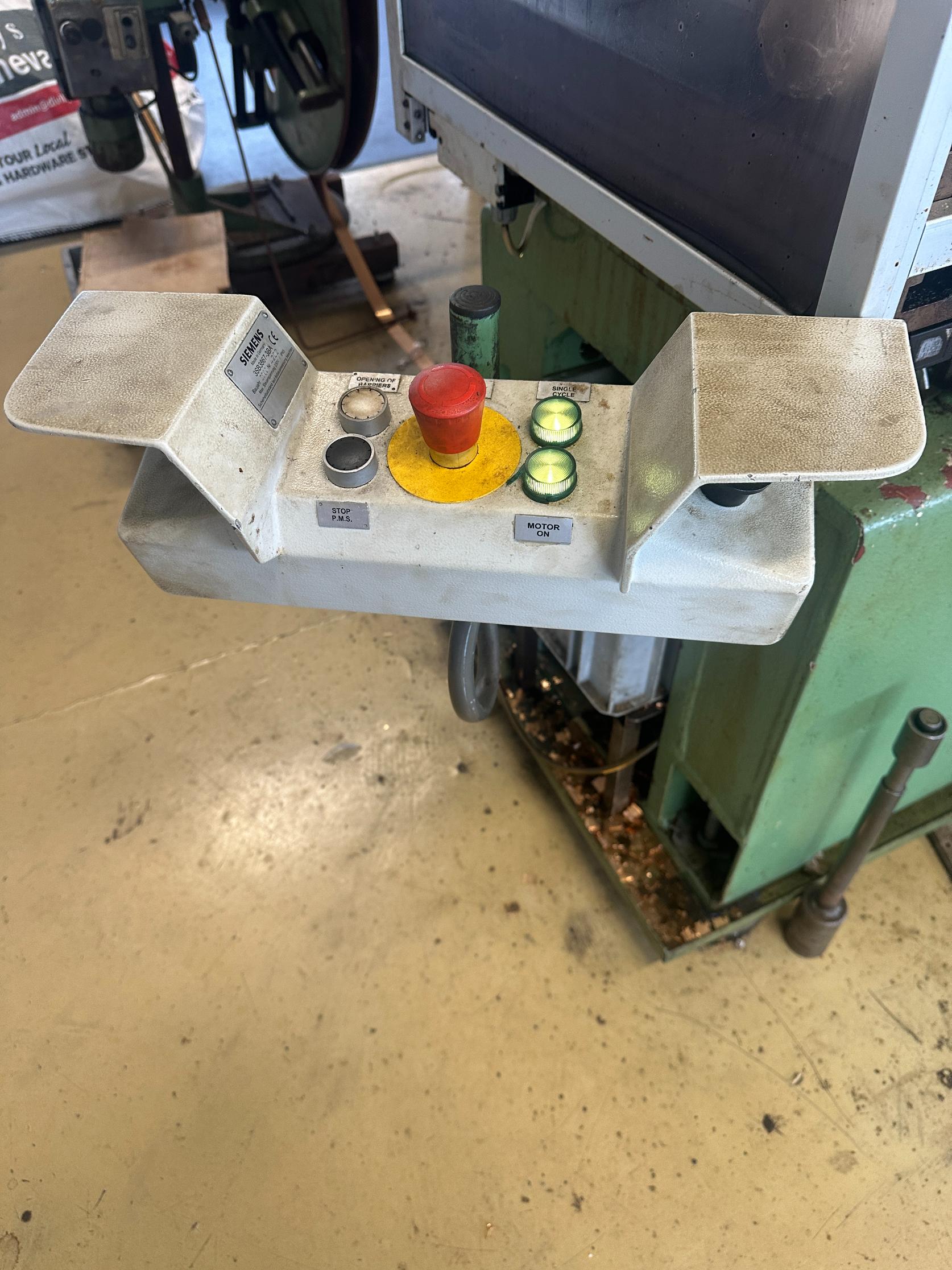 Used 2000 Presse Ross 40V-4 40 Ton Press with OBRU Decoiler 
