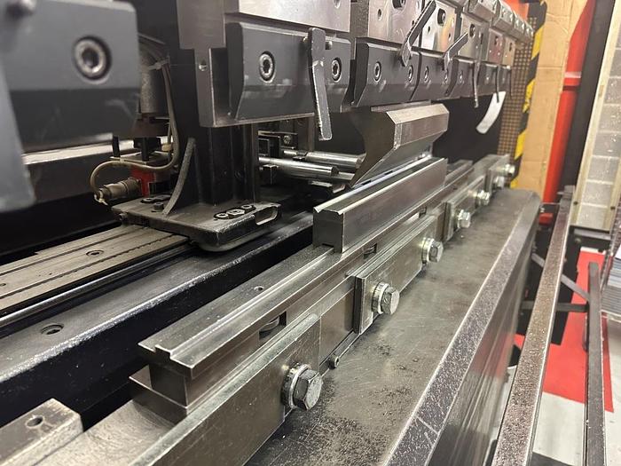 Used 1992 Amada Promecam ITPS 5020 CNC Pressbrake