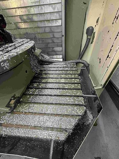 Used 2002 Deckel Maho DMU80T 5 Axis Machining Centre