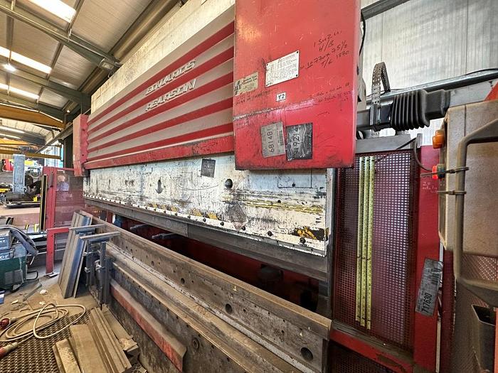 Used 1999 Edwards Pearson PR10 200/4100 CNC Pressbrake