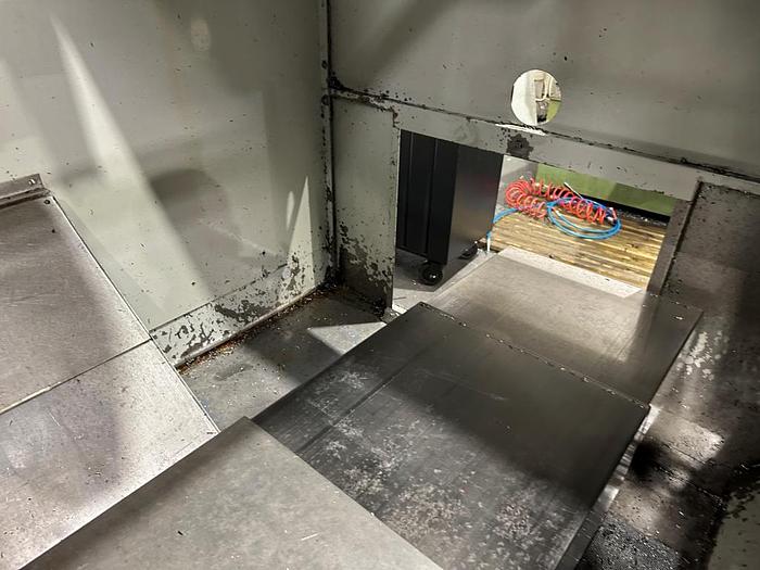 Used 1993 Bridgeport VMC 760/22 Vertical Machining Centre