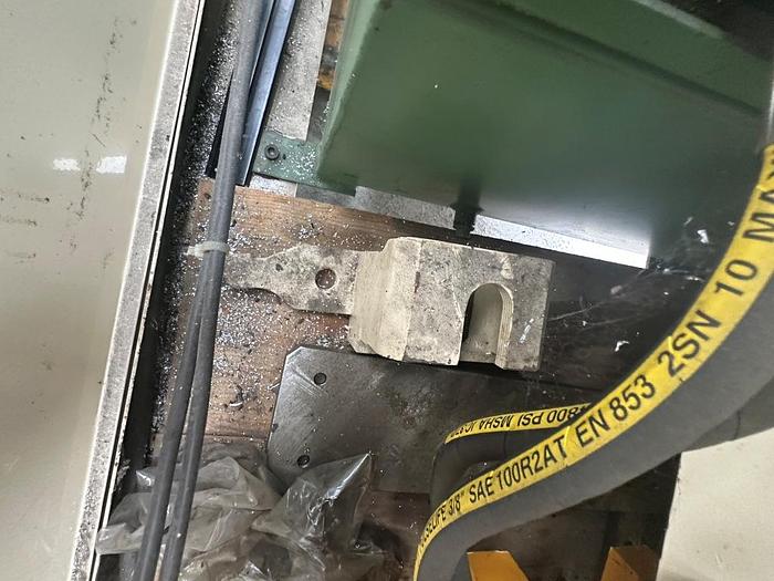 Used 2004 Geka Minicrop Ironworker