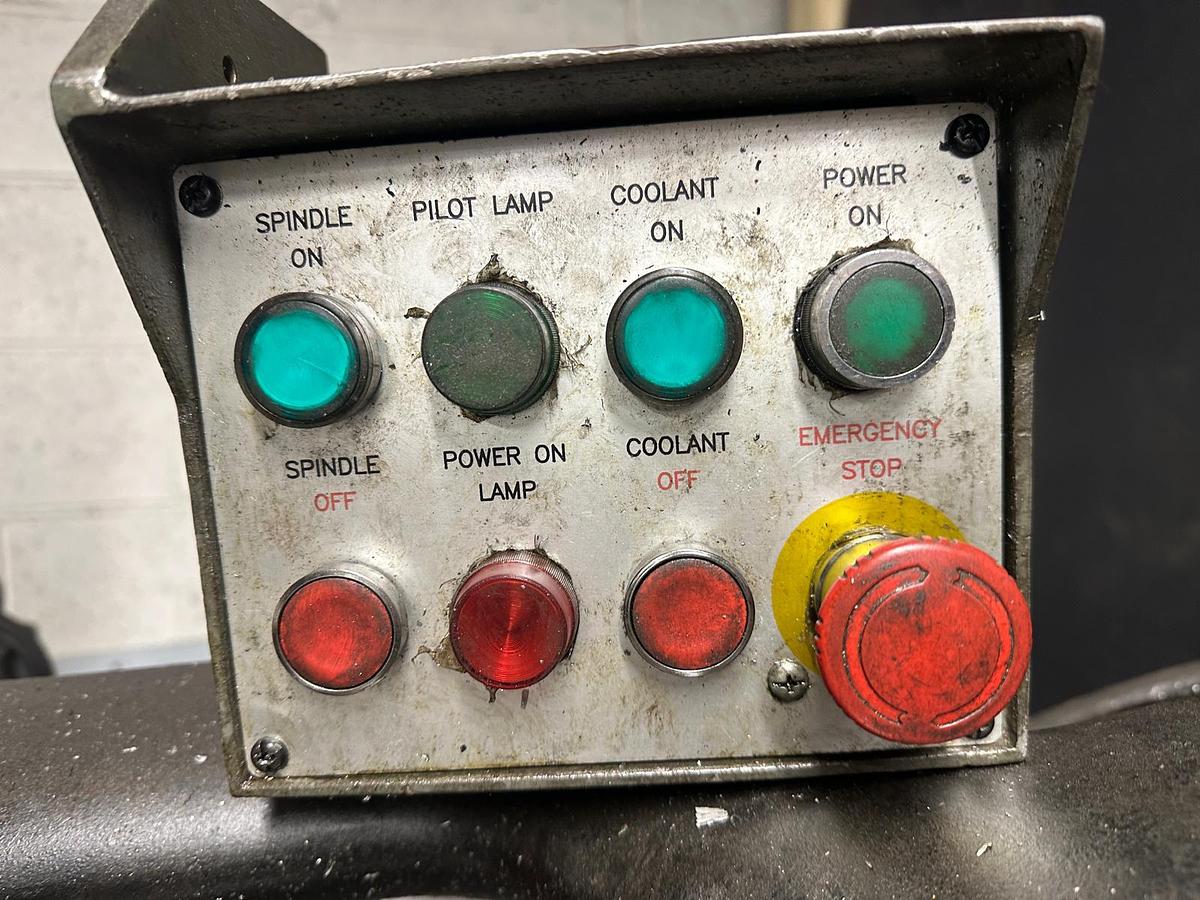 Used 2000 XYZ Edge 1500 Milling Machine