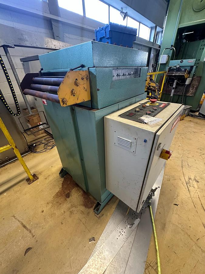 Used 1983 Fritz Müller SDZ 250.6.2 250 Ton Hydraulic Press with Dimeco Coil Line