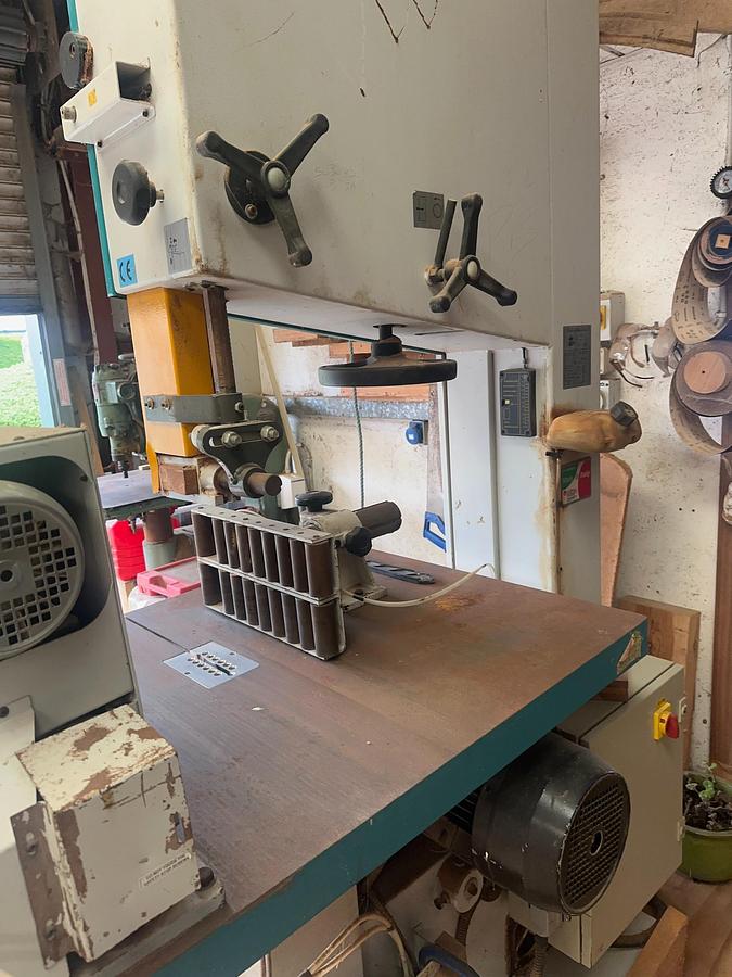 Used 2006 Griggio SNAC 740 RS3 Bandsaw with Feeder