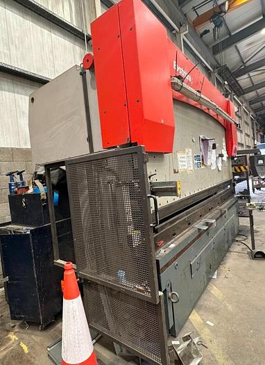 Used 2004 Bystronic PR 250 x 4100 CNC Pressbrake