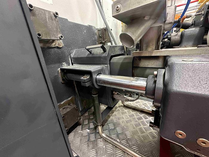Used 2005 Demag System 60/420-80 Injection Moulding Machine