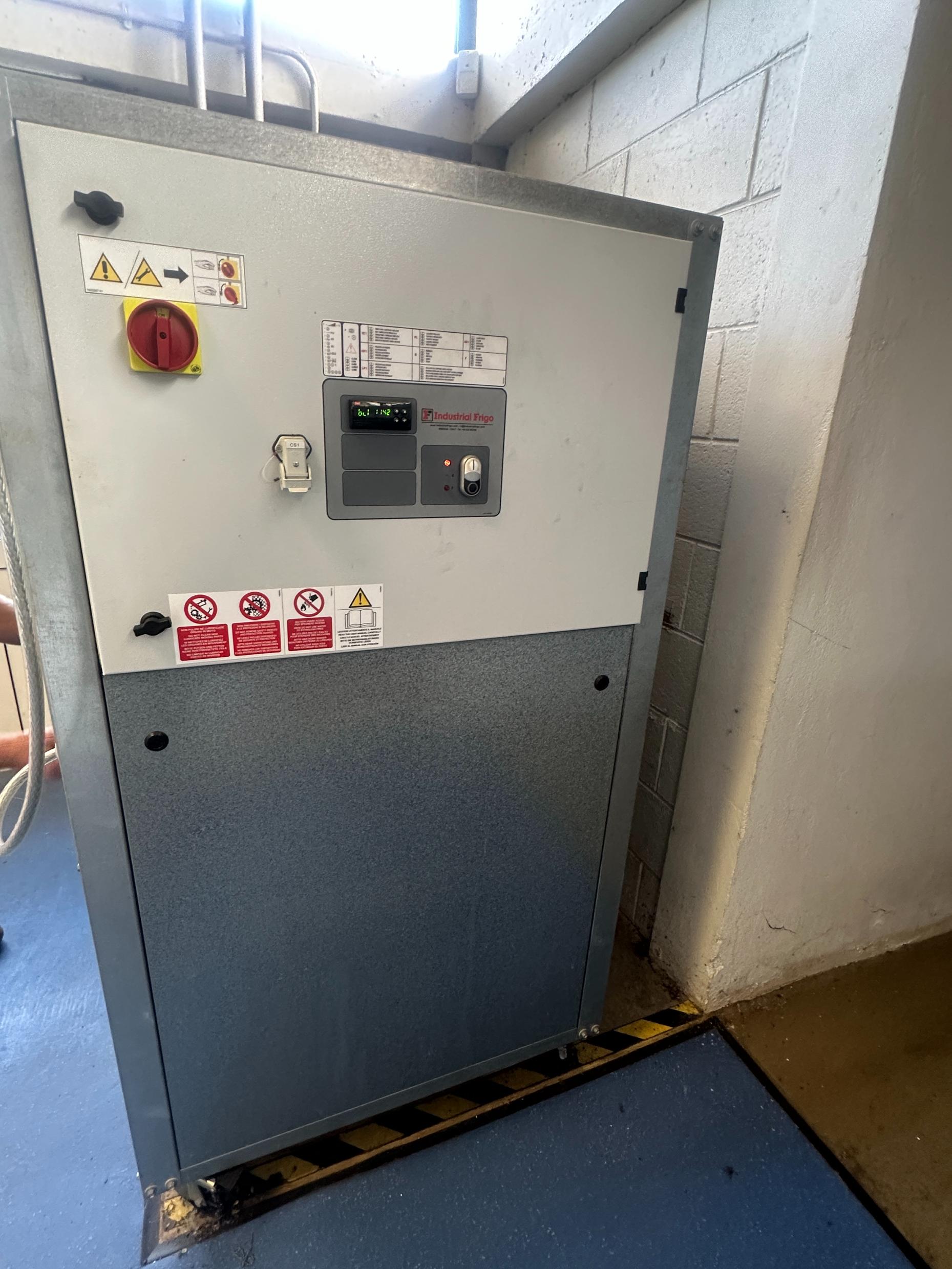 Used 2018 Union MDMV 1 Vacuum Metal Degreasing Machine – 50kg