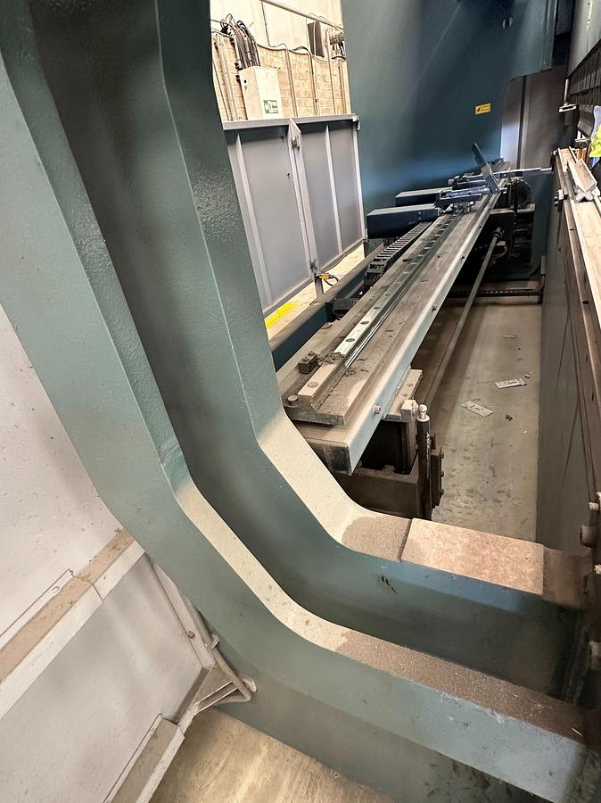 Used 2013 Durma AD-S 40175 CNC Press Brake – 6 Axis – Cybelec ModEva 10S Control