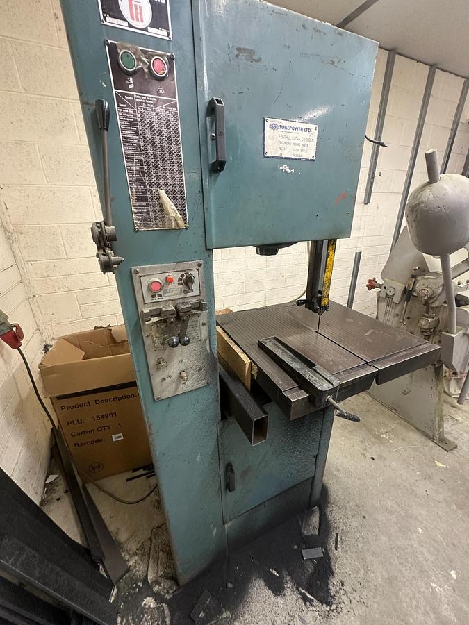 Used Fuho VBS 16 Vertical Bandsaw