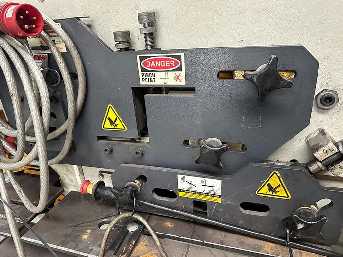 Used Sahinler HKM 60 Ironworker