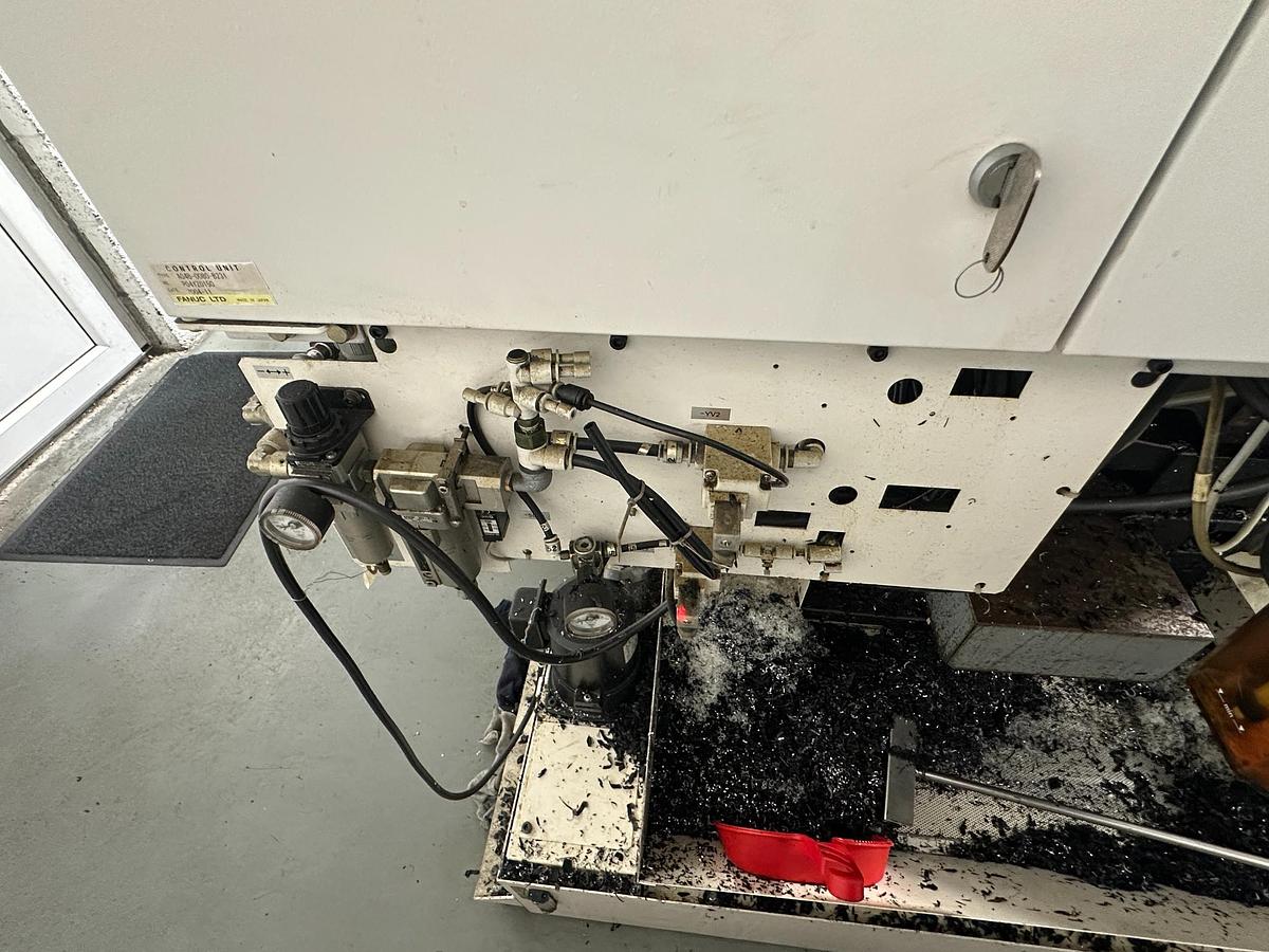 Used Fanuc Robodrill Alpha T21iDL CNC Machining Centre | BT30 | 20,000 RPM