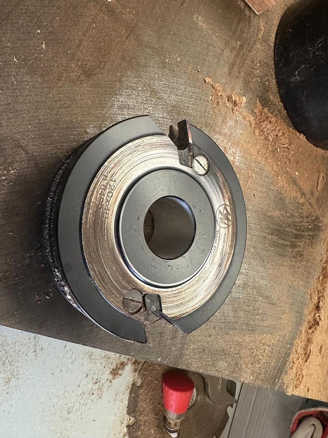 Used 2005 Griggio T220 Spindle Moulder with Comatic AF/34 Feeder