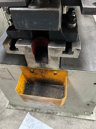 Used Sahinler HKM 60 Ironworker