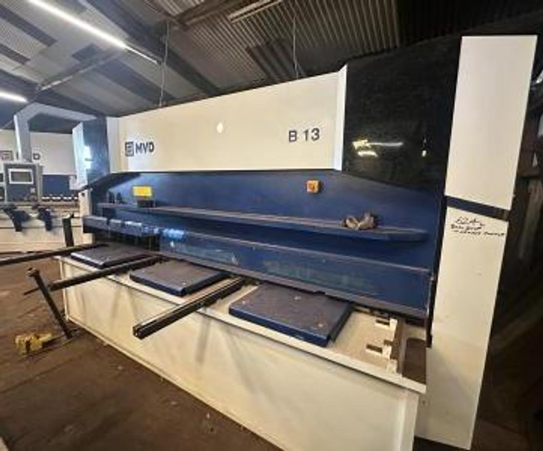 Used 2021 MVD B13-3100 Guillotine Shears – Elgo P40T CNC Control