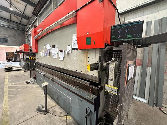 Used 2004 Bystronic PR 250 x 4100 CNC Pressbrake