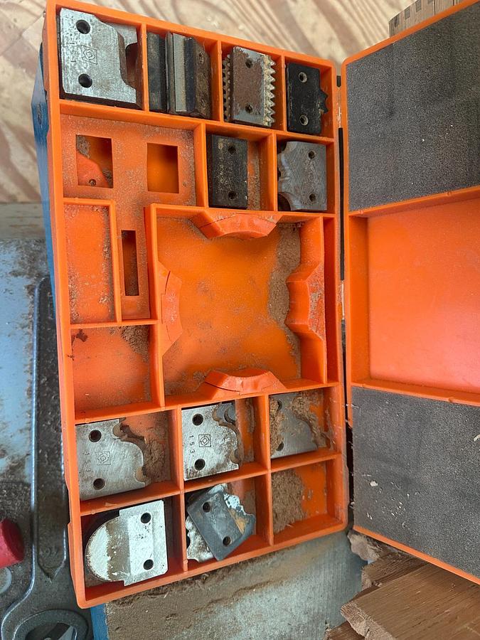 Used 2005 Griggio T220 Spindle Moulder with Comatic AF/34 Feeder