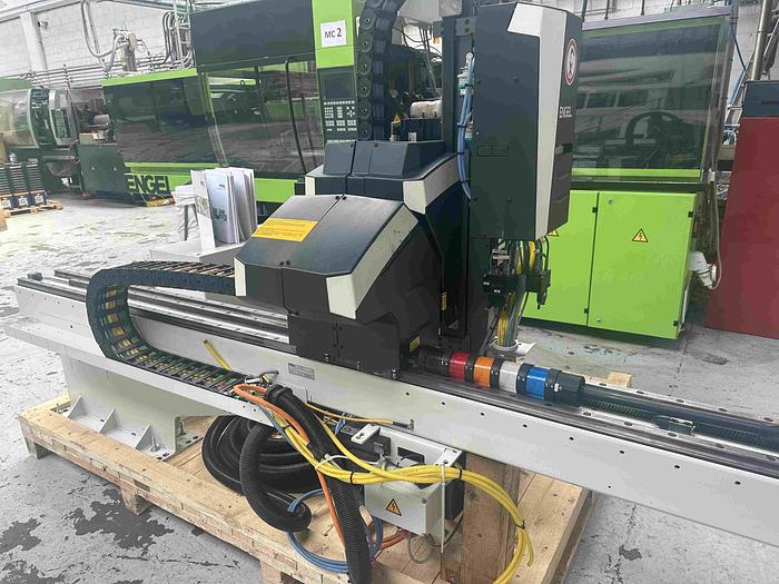 Used 2014 Engel Viper 20 Robot