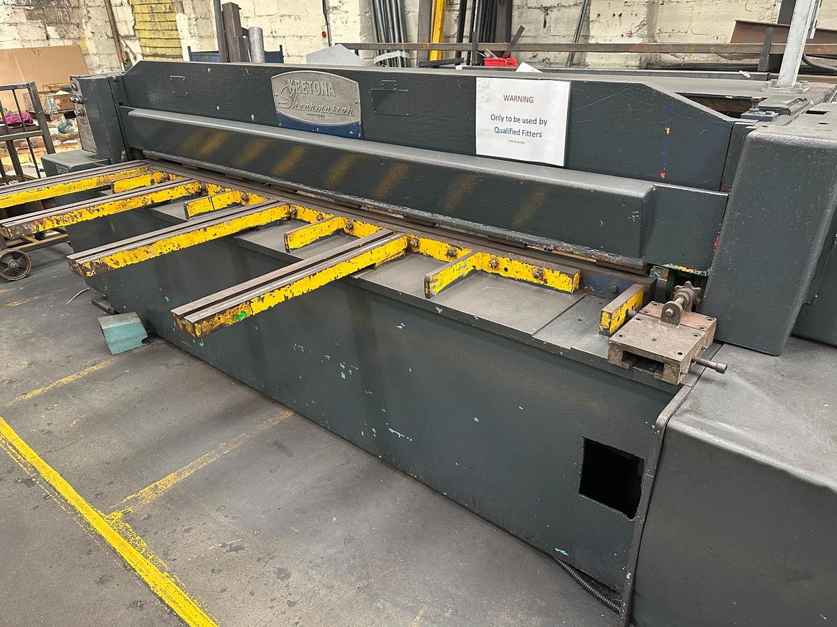 Used Keetona 2.5m x 3mm Mechanical Guillotine
