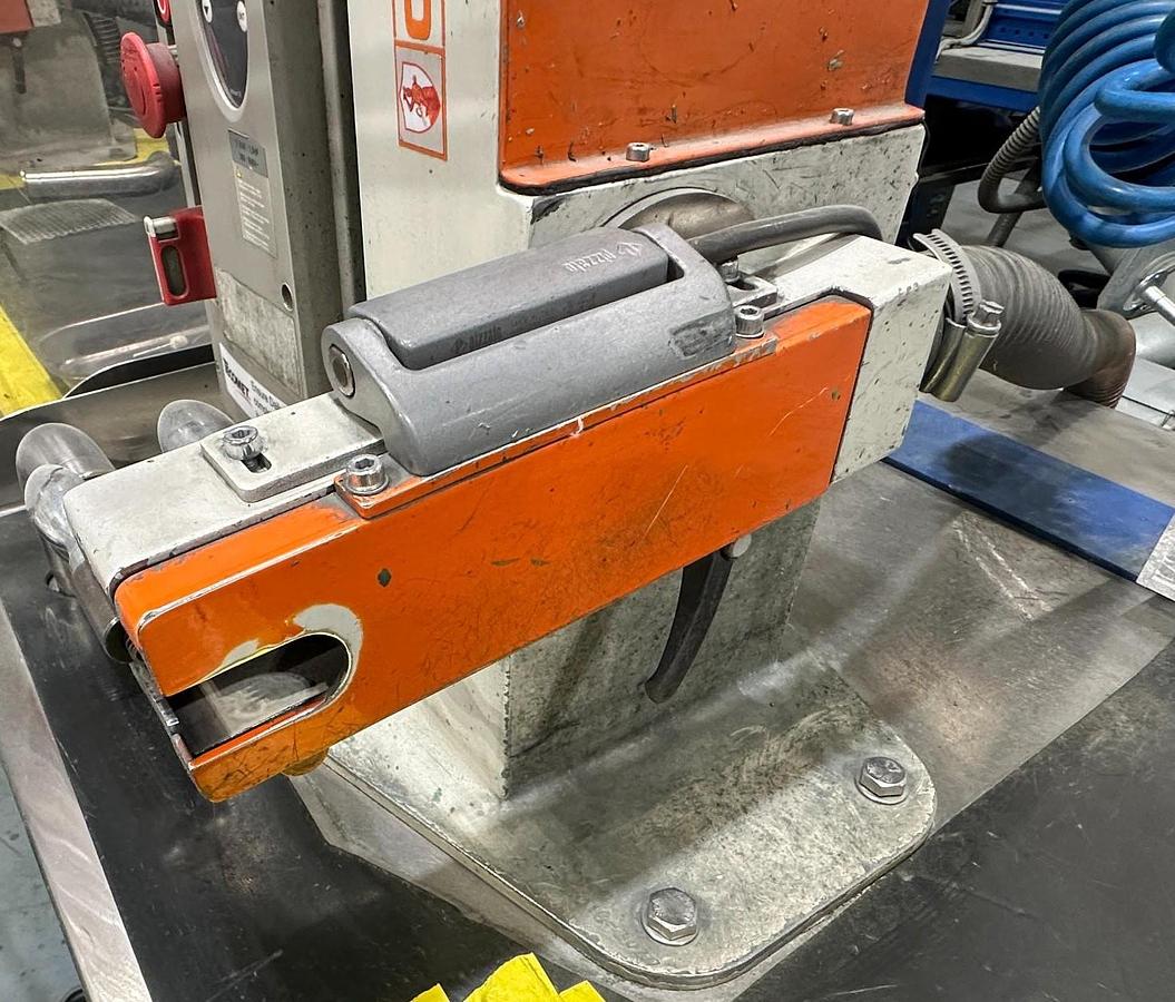 Used 2017 Ciclope ZOE-L High-Speed Belt Polishing Machine – Very Good Condition