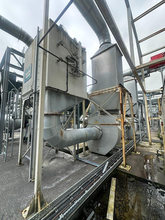 Used Donaldson DFO-3-18R Industrial Extraction System – Complete with Ducting, Fan & Controls