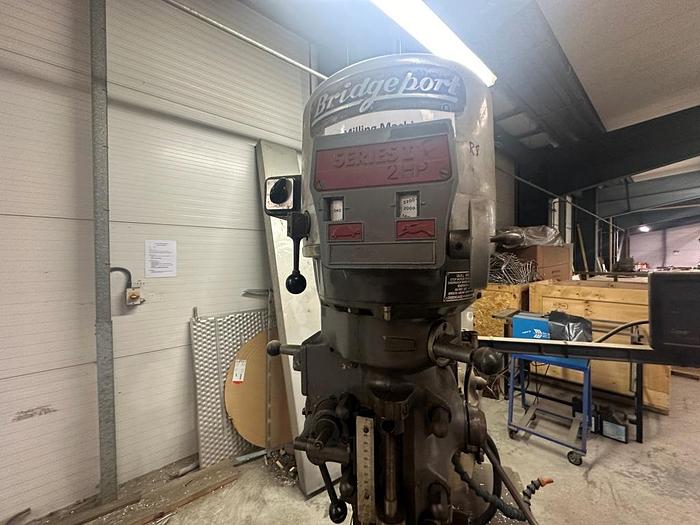 Used Bridgeport Series 1 BR2J Manual Turret Milling Machine