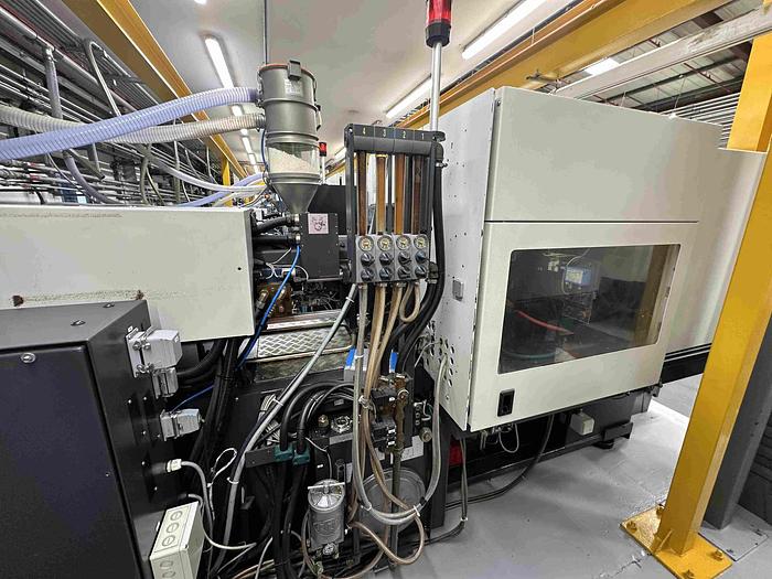 Used 2005 Demag System 60/420-80 Injection Moulding Machine