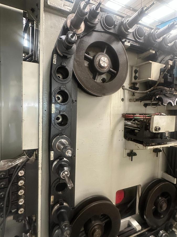 Used Victor H500 Horizontal Machining Centre | 4 Axis CNC | Includes Tooling | For Sale