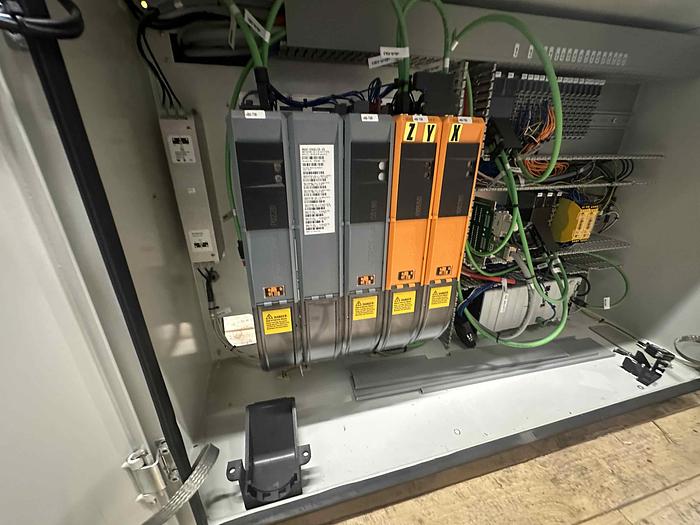 Used 2013 Engel Viper 20 Robot