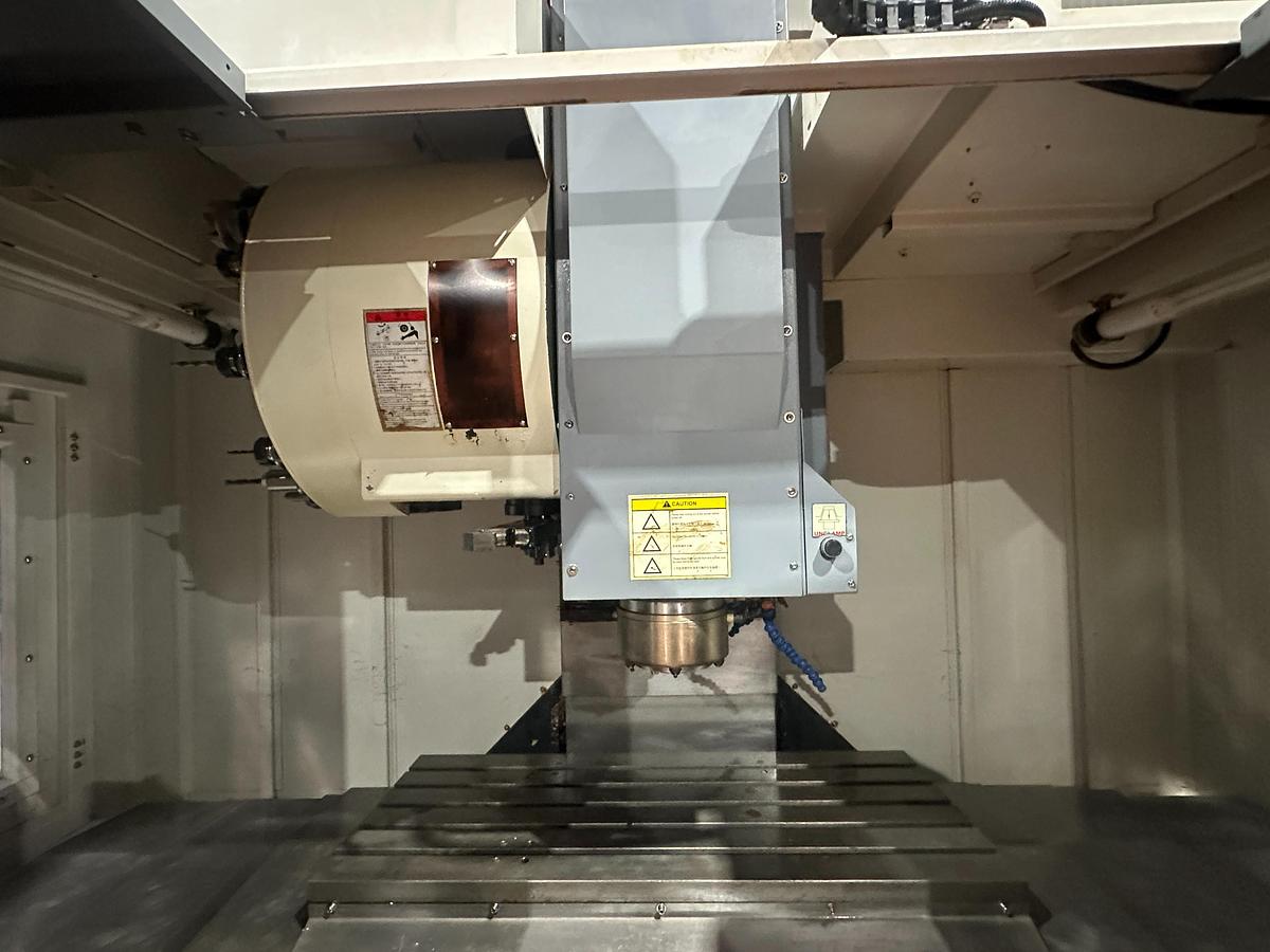 Used 2014 Dugard 1000E Vertical Machining Centre for Sale | Fanuc | BT40 | Ireland