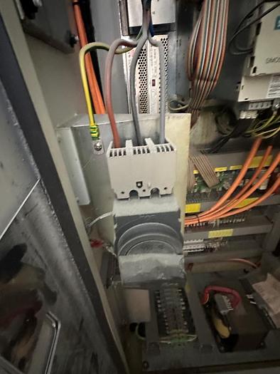 Used 2007 XYZ  710 VMC Vertical Machining Centre