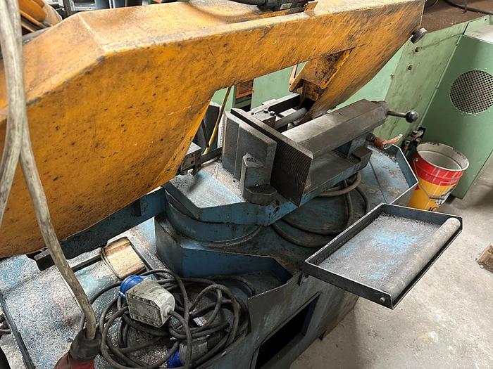 Used 2004 Anbas TR 300 Manual Bandsaw