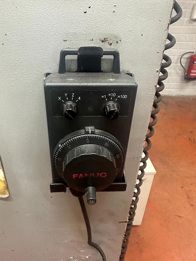 Used 2007 Dugard Eagle 450XP Mini Mill Vertical Machining Centre